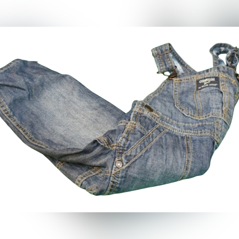 OshKosh B'gosh Toddler's  Classic Blue Denim Overalls Size 24 Months